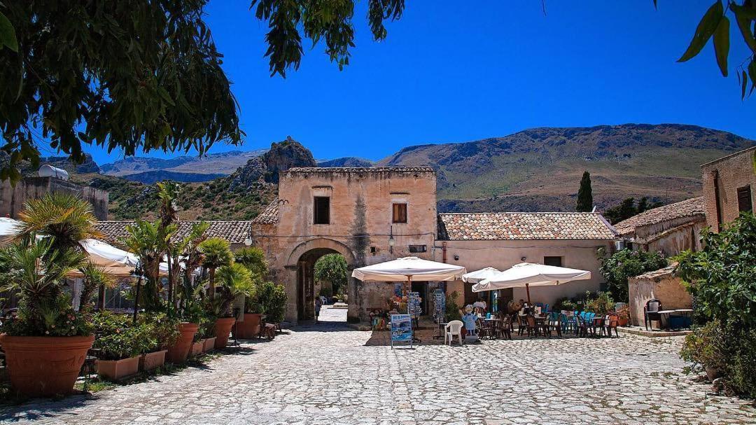 Casa Vacanza Corallo カステッランマーレ・デル・ゴルフォ エクステリア 写真